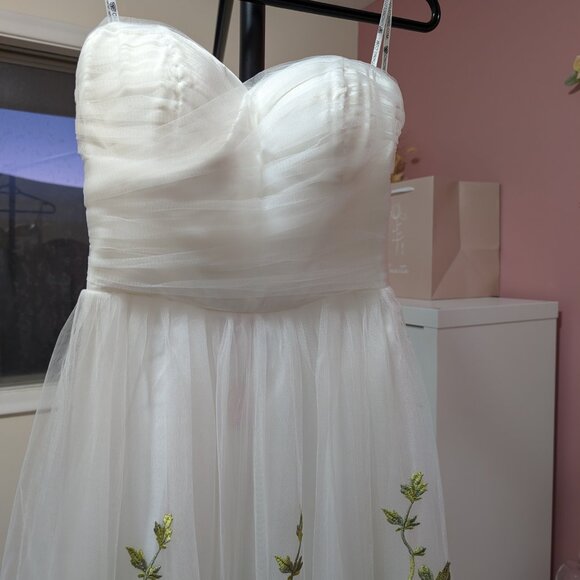 Size 2 Embroidered Floral Tulle Dress - Picture 5 of 11